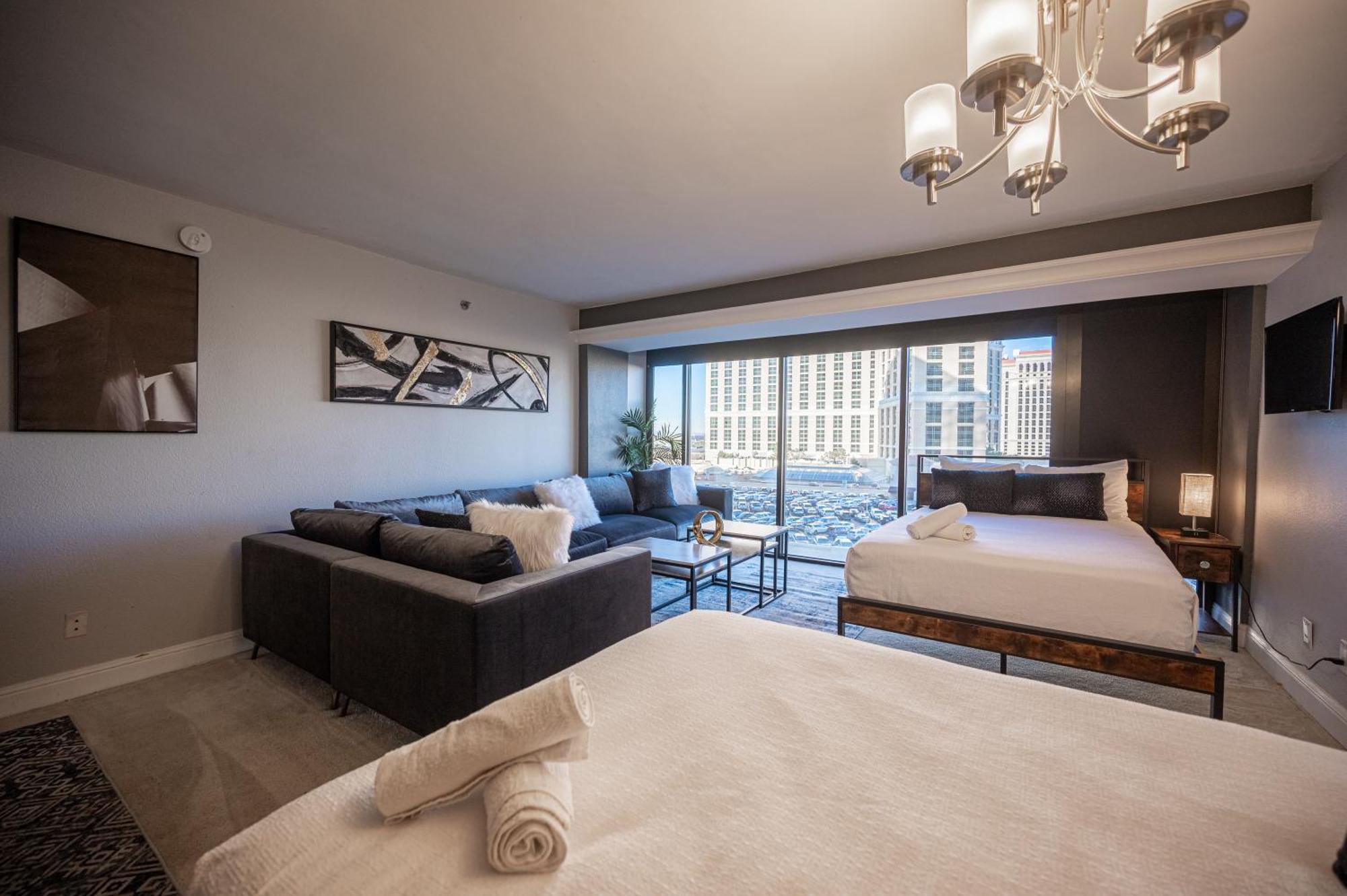 Iconic Vegas Views - 6 Comfy Beds, No Resort Fees, Center Strip! Las Vegas Exterior photo